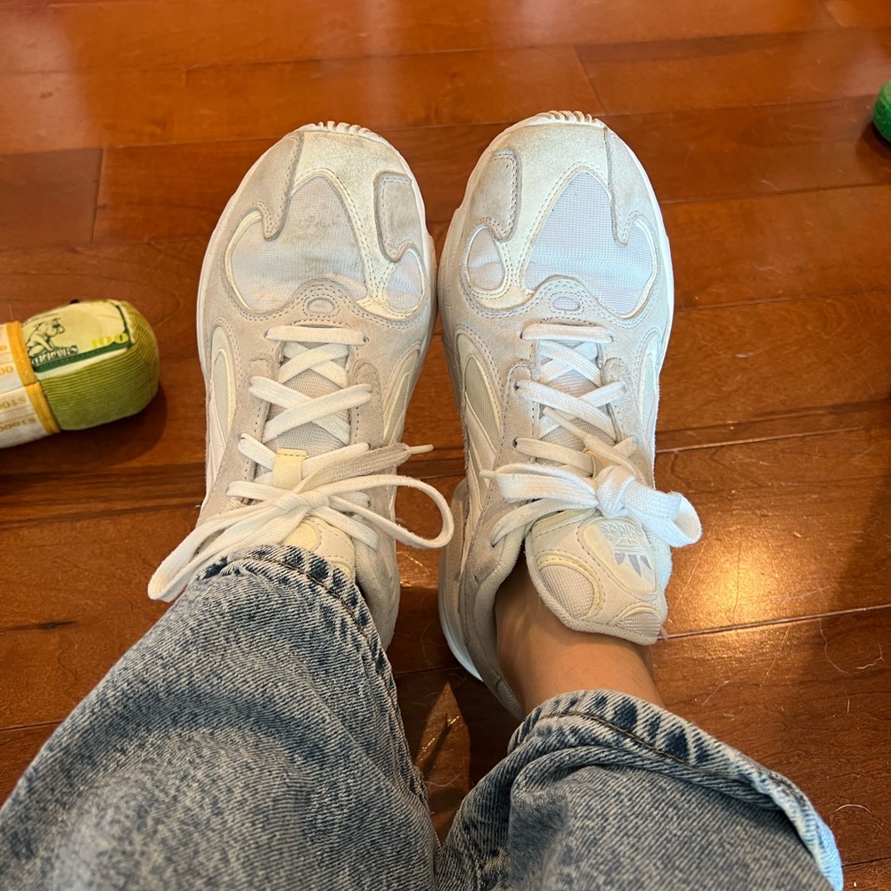 adidas originals toursion